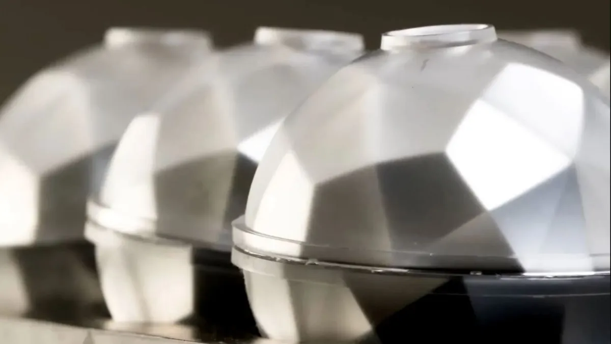 Sphelar®: sférické solární panely, které přepisují pravidla