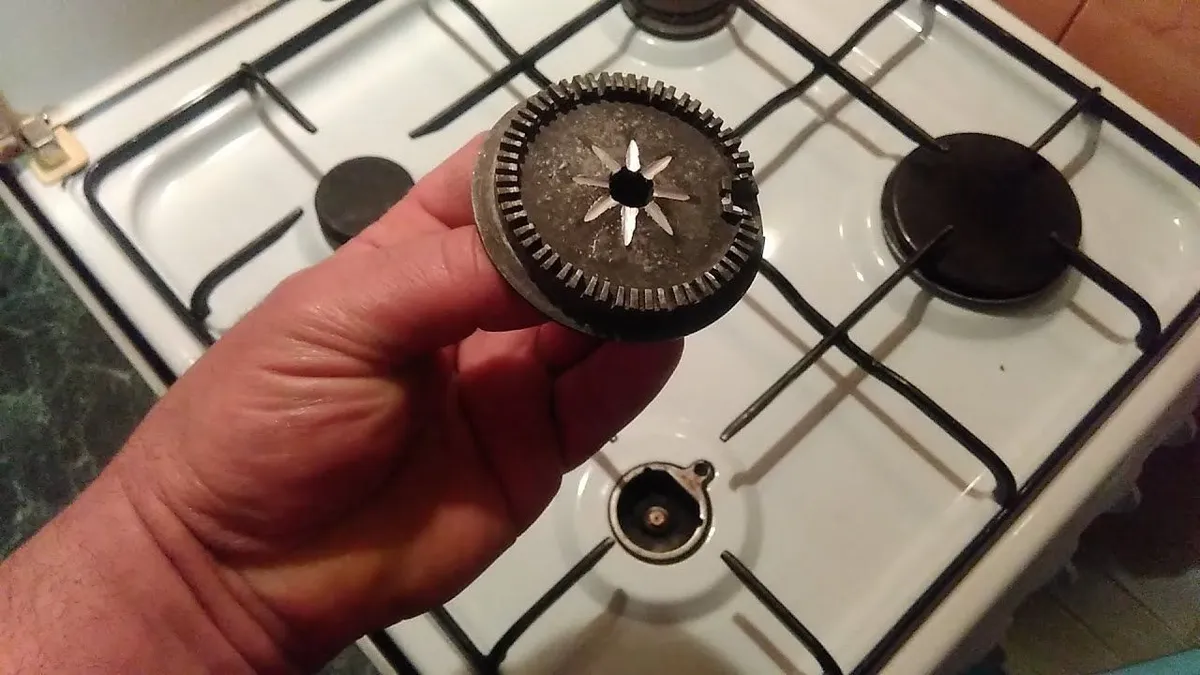 Jak vyčistit plynové hořáky: účinné metody pro každou kuchyni