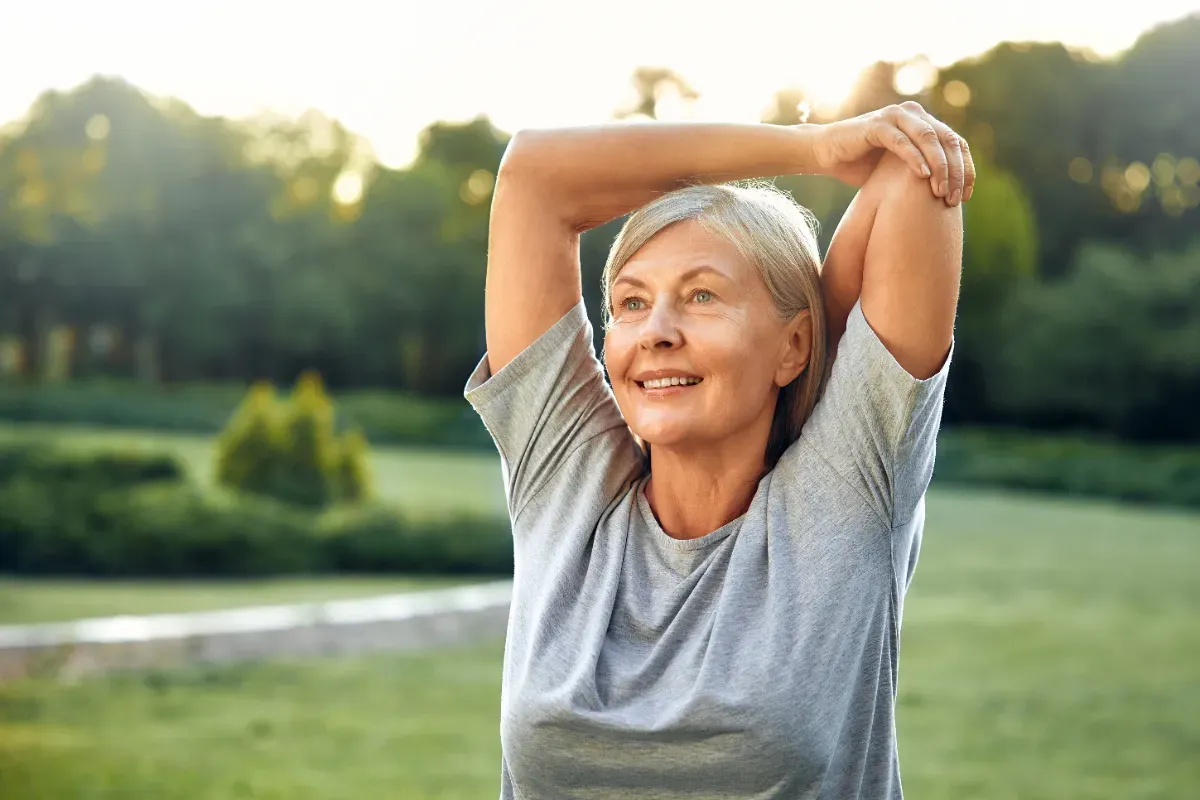 Pohyb ve stáří: cesta k delšímu a zdravějšímu životu